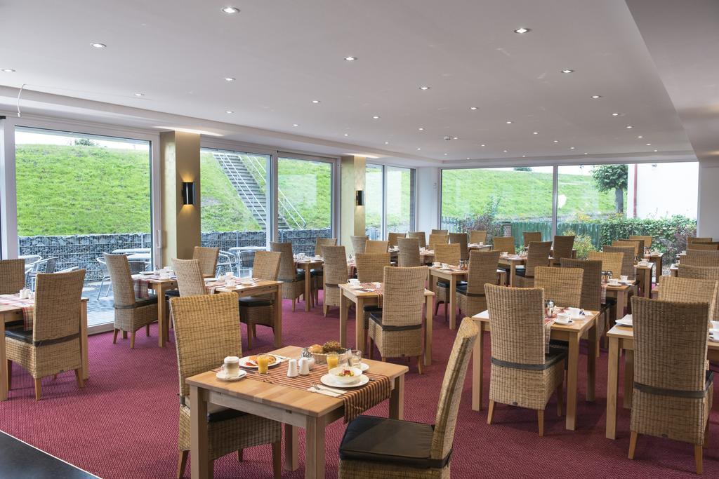 Hotel Hafen Buesum Extérieur photo